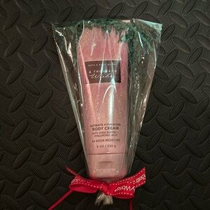 Bath & Body Works Body Cream - A Thousand Wishes scent